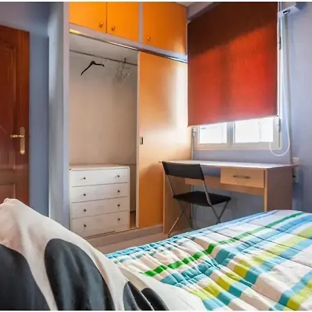 Piso Con Buena Red Wi-fi Fibra óptica Quarto em Acomodações Particulares