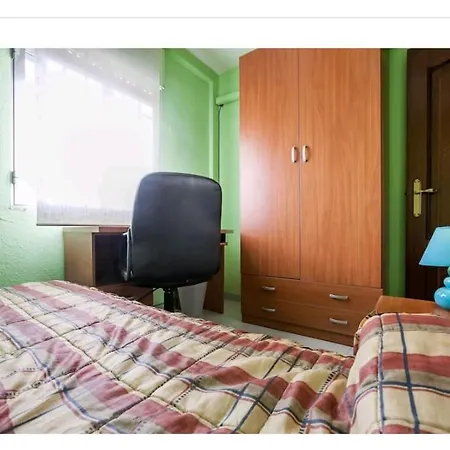 Piso Con Buena Red Wi-fi Fibra óptica * Sevilha